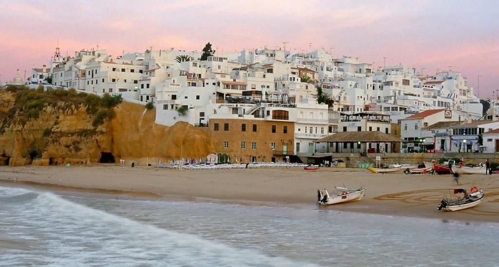 Sunny Apartment Al-Sakia, Quarteira, Vilamoura 部屋 写真