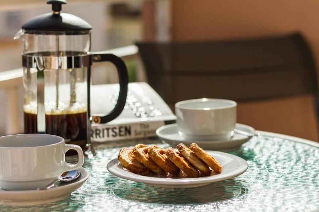 Sunny Apartment Al-Sakia, Quarteira, Vilamoura 部屋 写真