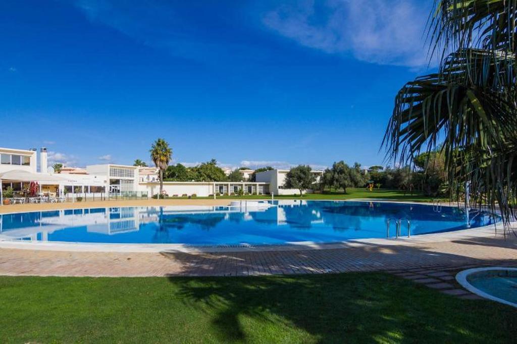 Sunny Apartment Al-Sakia, Quarteira, Vilamoura エクステリア 写真