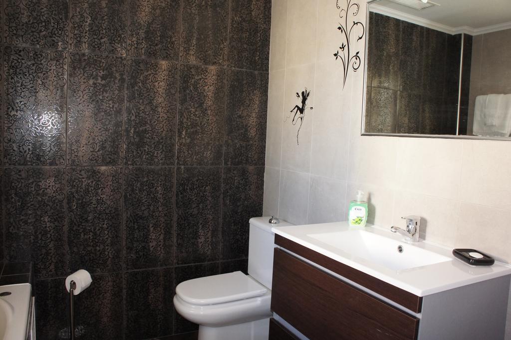 Sunny Apartment Al-Sakia, Quarteira, Vilamoura エクステリア 写真