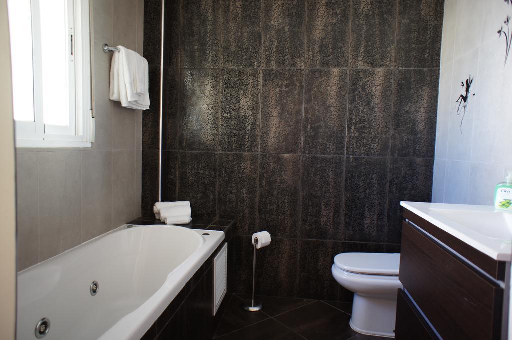 Sunny Apartment Al-Sakia, Quarteira, Vilamoura エクステリア 写真